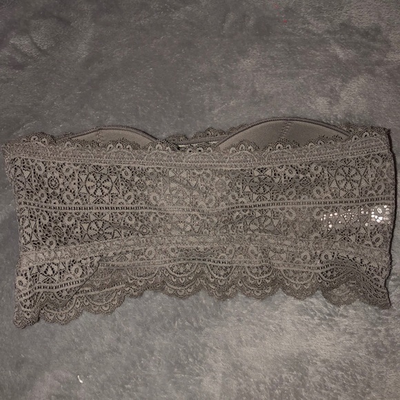 Auden lace strapless bra - Picture 2 of 5